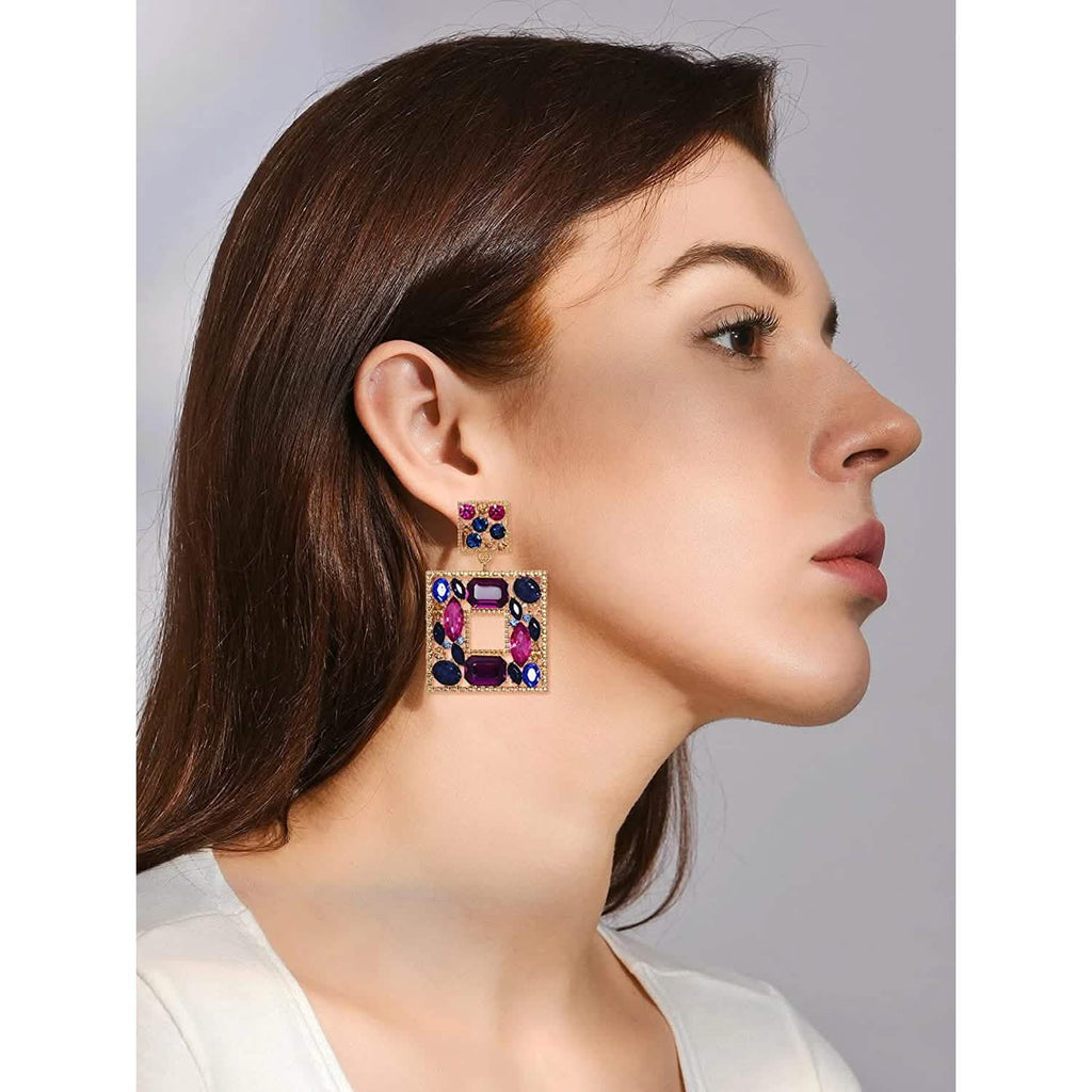 Boucles d'oreilles pendantes carrées en strass
