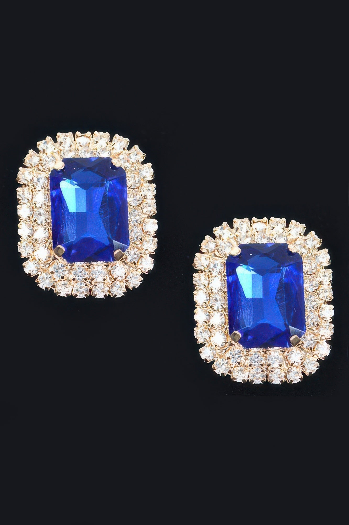 Boucles d'oreilles clous en strass