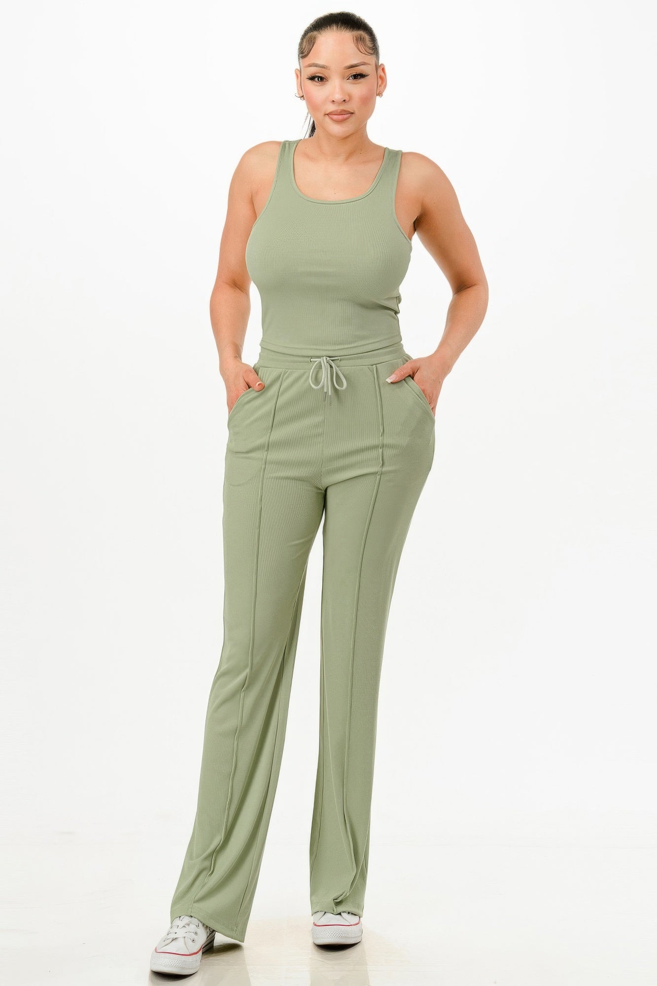 Ensemble débardeur côtelé et pantalon