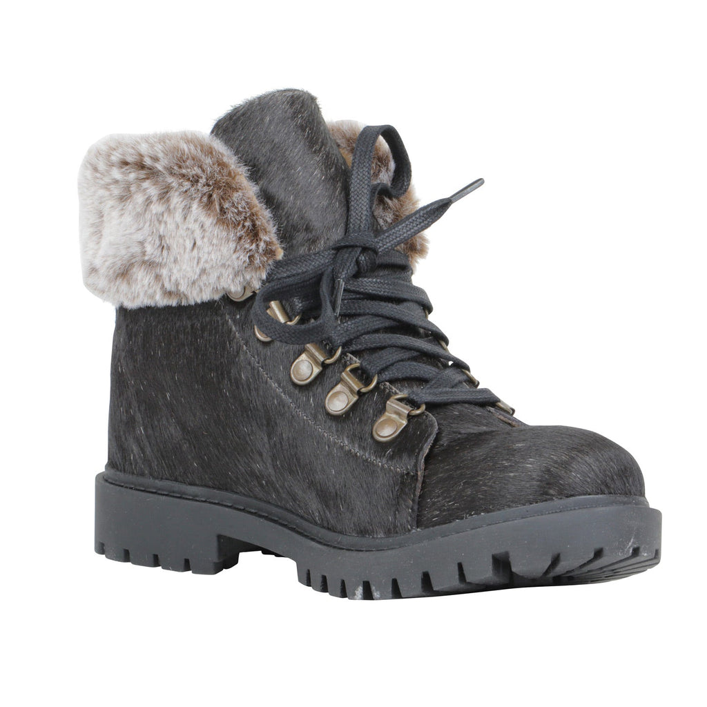 Turbulent Boots