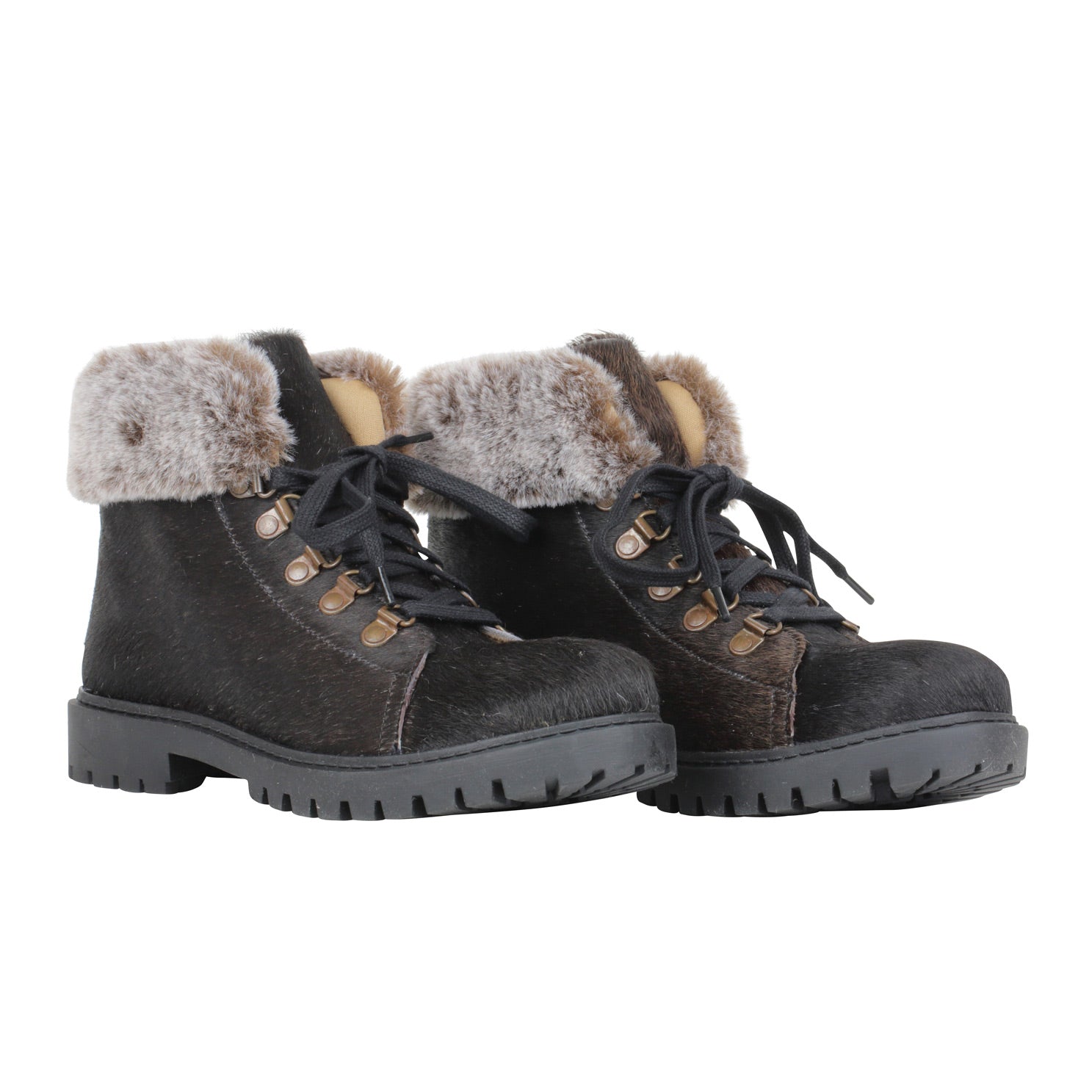 Turbulent Boots