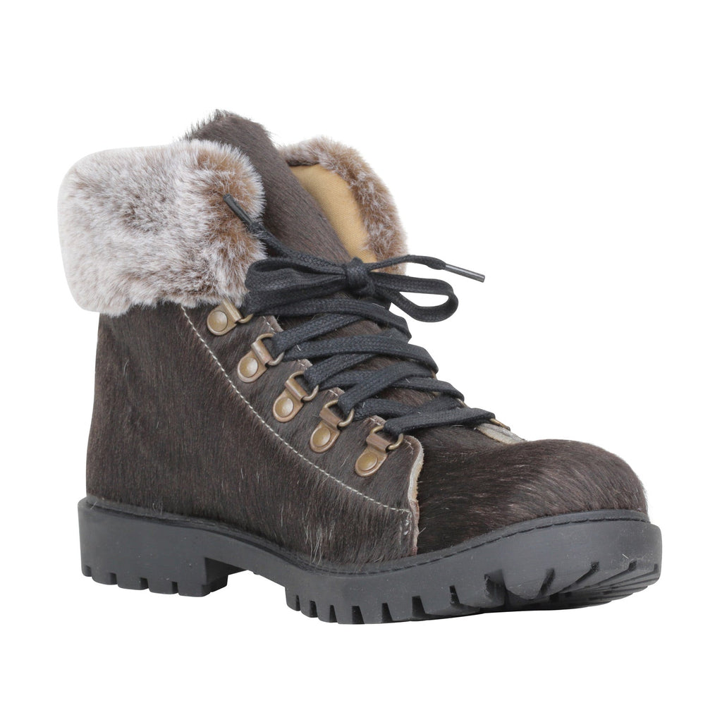 Turbulent Boots