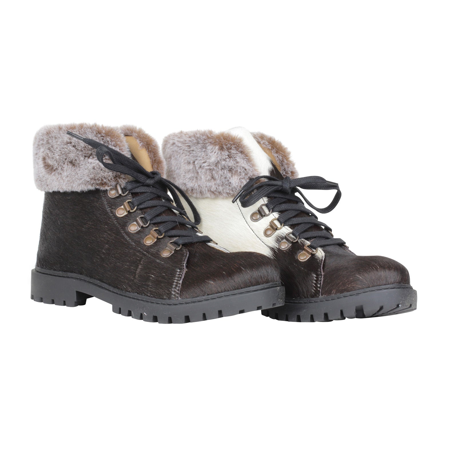Turbulent Boots