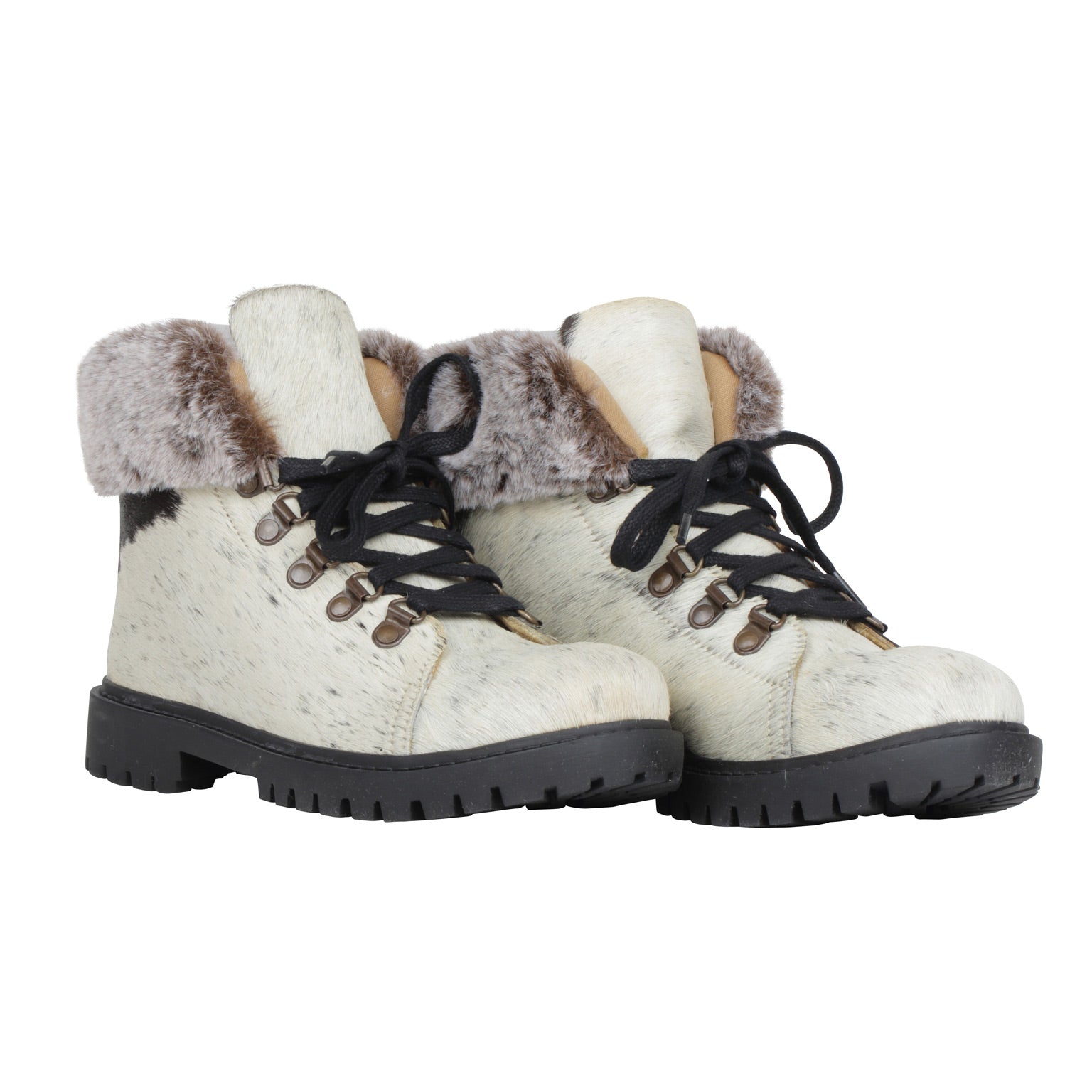 Turbulent Boots