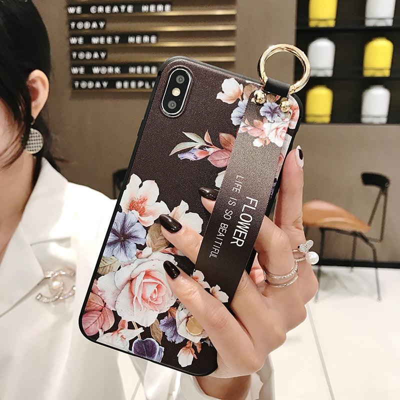 Coques de téléphone avec bracelet de fleurs roses pour iPhone 13 12 11 14 Pro MAX X XR XS MAX 7 8 Plus, étui avec bracelet, protection souple complète, étui de téléphone de protection fin et coloré pour iPhone