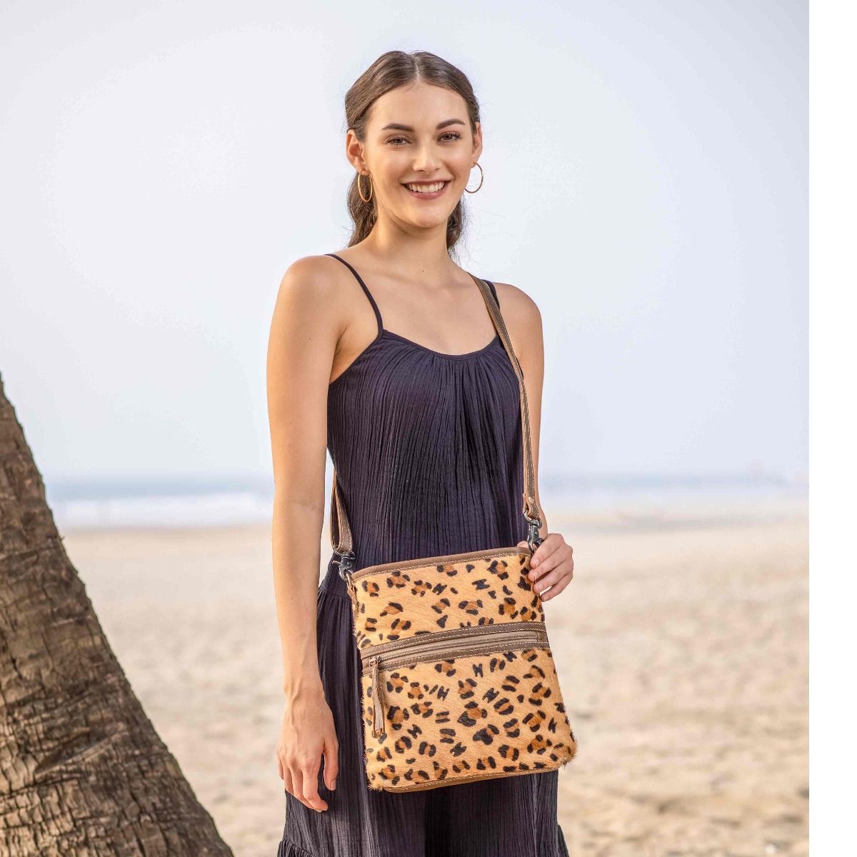 Sac en Cuir et Peau de Vache Feisty