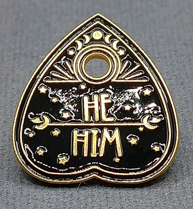 He / Him Ouija Planchette Pronoun Enamel Pin – Spooky Pronoun Pin