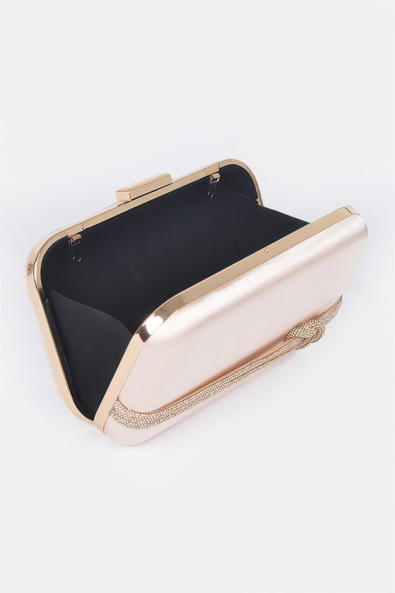 Pochette de soirée en satin