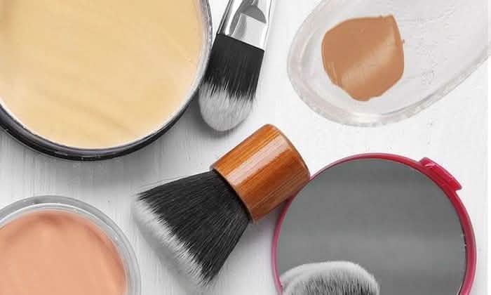 Éponge à maquillage en silicone