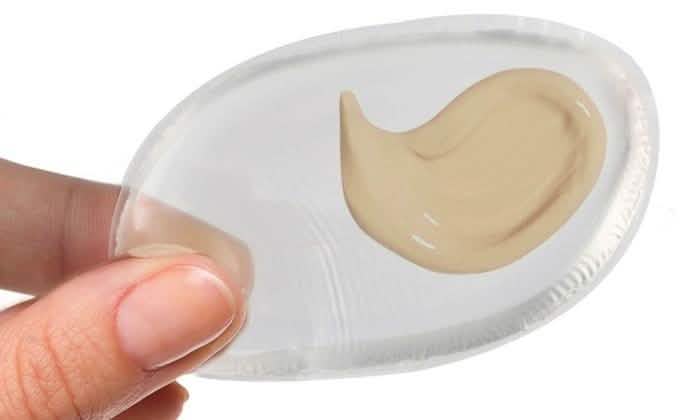 Éponge à maquillage en silicone