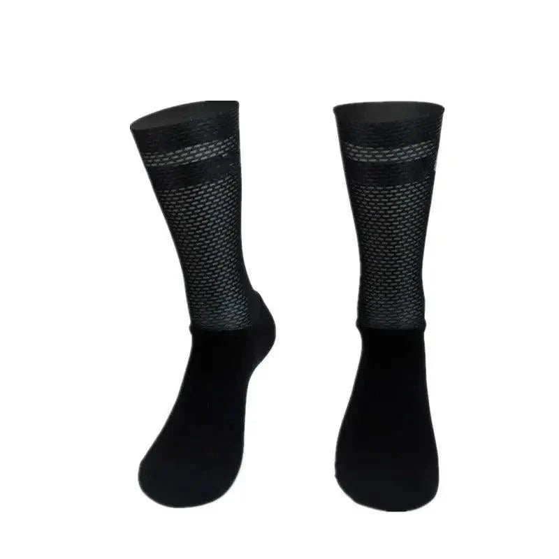 Chaussettes de cyclisme antidérapantes en silicone au design simple et moderne pour hommes, chaussettes de course uniques pour vélo, chaussettes de sport légères et respirantes