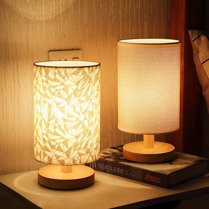 Lampe de table simple et moderne, lampe de chevet pour chambre à coucher et bureau, 5V-220V, intensité variable, en bois massif, cadeau d'anniversaire créatif, veilleuse, lampe de table décorative, jolies lampes de bureau pour la décoration de la chambre.