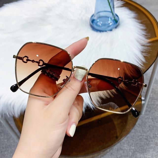 Petites lunettes de soleil ovales rétro pour hommes et femmes, avec verres miroirs polygonaux, style coréen et tendance, nouvelle personnalité, protection UV.