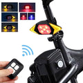 Feu intelligent de vélo avec télécommande sans fil, feu arrière clignotant de cyclisme, rechargeable par USB, signaux de direction avec télécommande sans fil, feu de sécurité rechargeable pour le cyclisme, convient à tout vélo