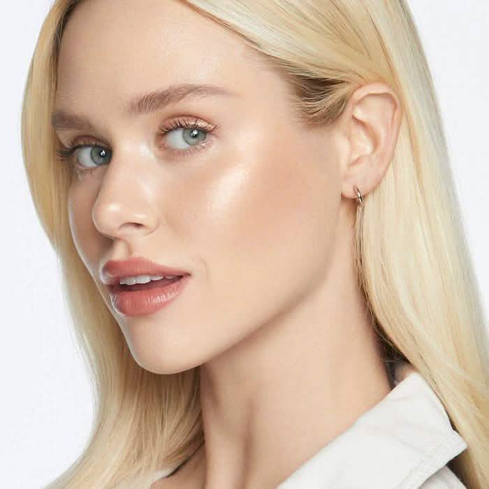 Correcteur Illuminateur Anti-Cernes Smarbox X Becca - Clair Lumineux