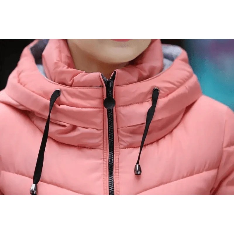 Veste d'hiver douce et confortable pour femme, courte, épaisse, coupe-vent, avec capuche, fermeture éclair, en coton matelassé, coupe ajustée, couleur unie, hauts basiques.