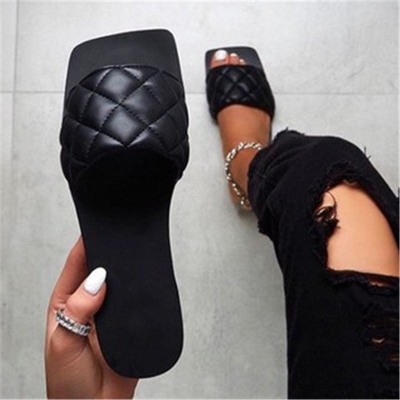 Pantoufles tissées en cuir souple pour femmes Sandales plates décontractées d'été Chaussures de plage à enfiler Sandales d'extérieur pour femmes à bout ouvert Sandales d'été pour femmes Chaussures plates Sandales élégantes de bureau