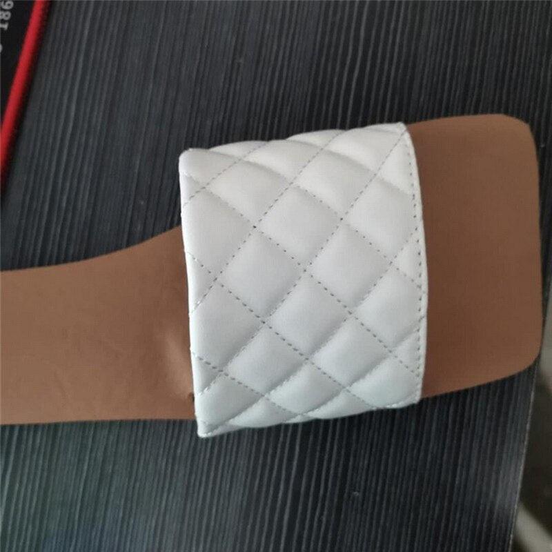 Pantoufles tissées en cuir souple pour femmes Sandales plates décontractées d'été Chaussures de plage à enfiler Sandales d'extérieur pour femmes à bout ouvert Sandales d'été pour femmes Chaussures plates Sandales élégantes de bureau