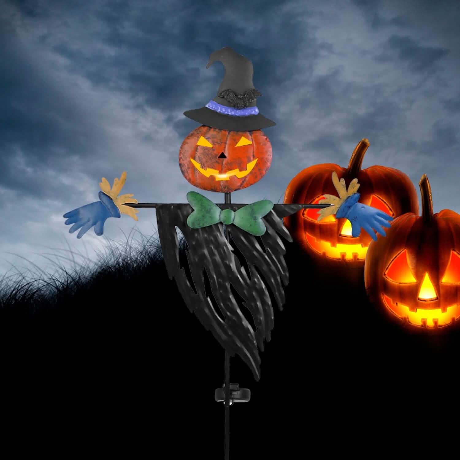 Décoration lumineuse de pieu d'épouvantail à énergie solaire pour Halloween