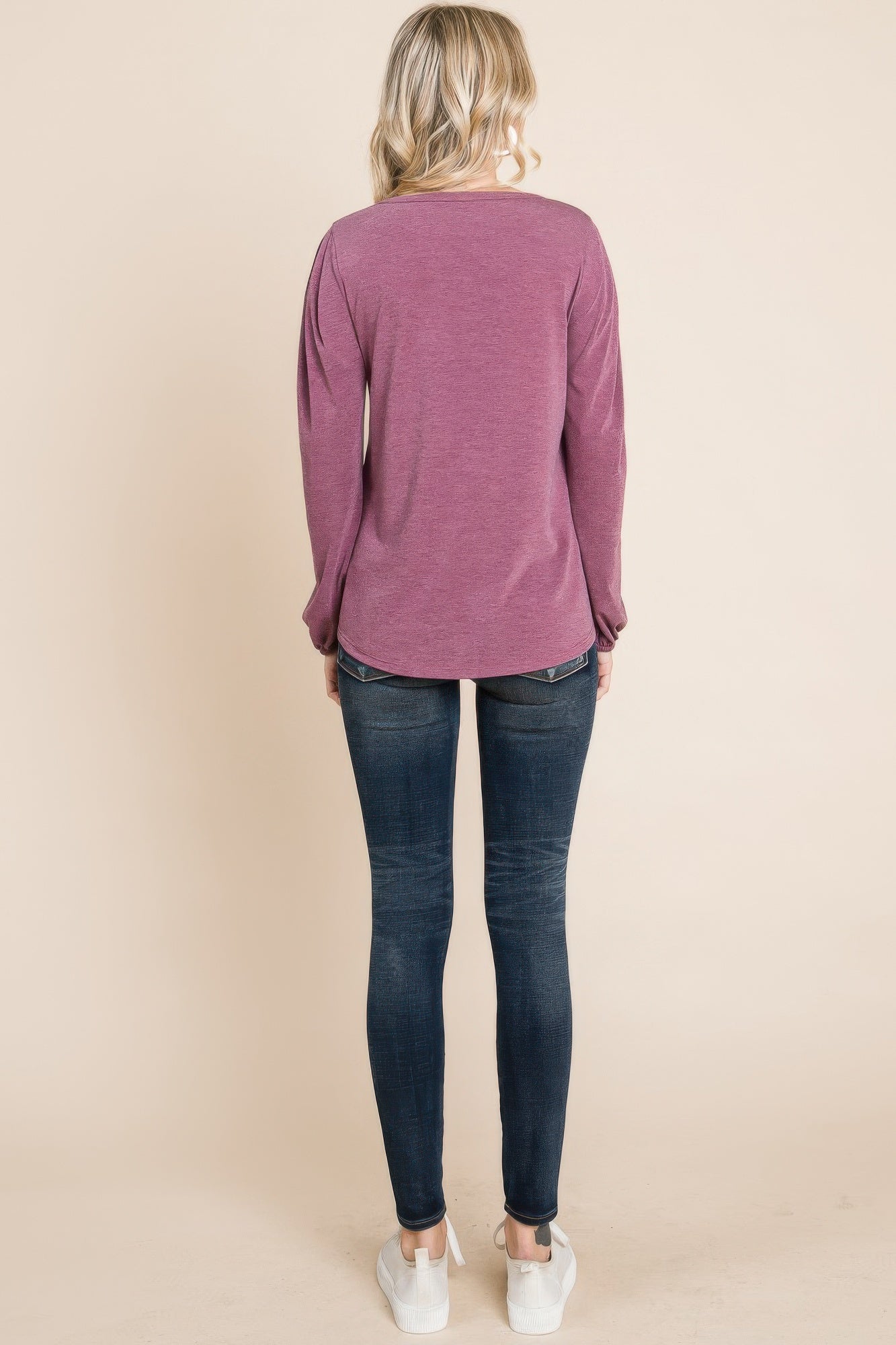 Haut uni à manches longues en Spandex