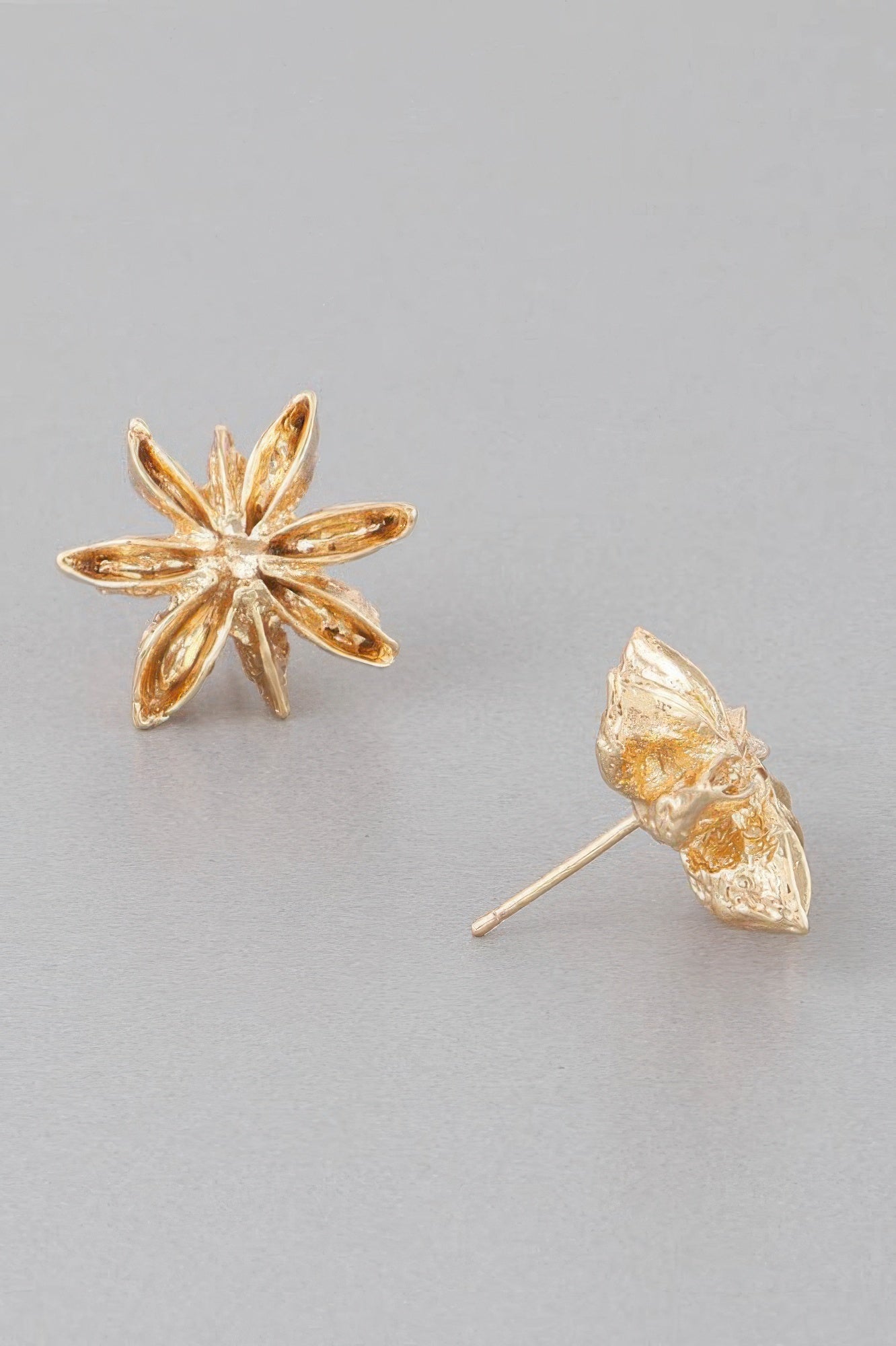 Boucles d'oreilles clous Fleur d'épice