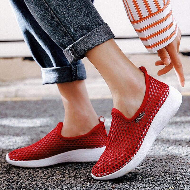 Chaussures de sport en maille respirante pour femmes Chaussures de sport tendance douces et confortables Chaussures de sport à enfiler tendance Semelle souple respirante Confortables Chaussures de course et de marche