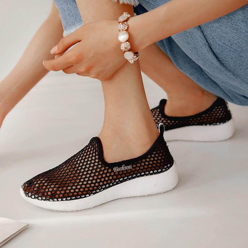 Chaussures de sport en maille respirante pour femmes Chaussures de sport tendance douces et confortables Chaussures de sport à enfiler tendance Semelle souple respirante Confortables Chaussures de course et de marche