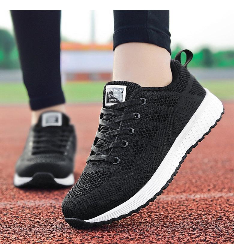 Chaussures décontractées de sport pour femme, à la mode, respirantes, en maille, plates, pour la gym, vulcanisées, pour la marche, légères, confortables et tendance.