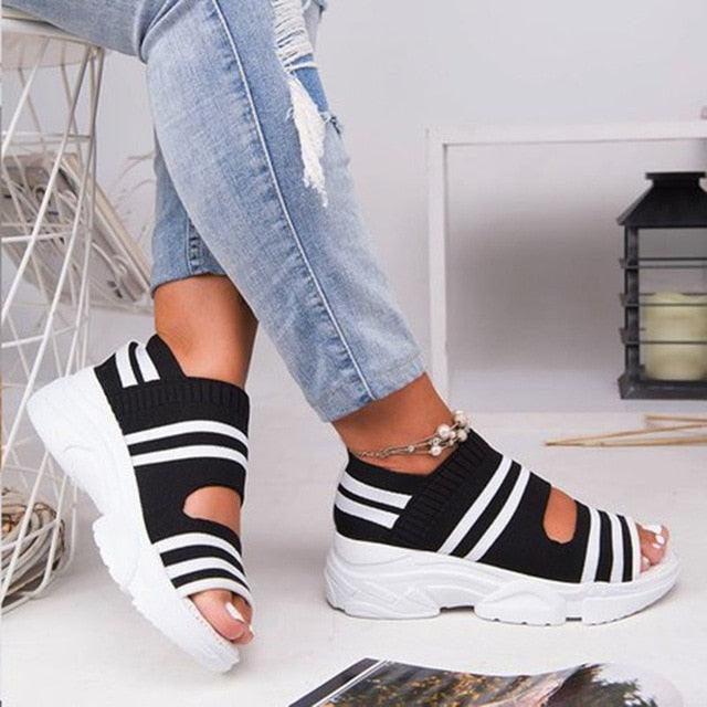 Chaussures confortables de sport pour femmes, sandales à plateforme estivales, chaussures décontractées pour femmes, sandales tricotées à bout ouvert, chaussures d'été pour femmes, baskets élégantes à enfiler.