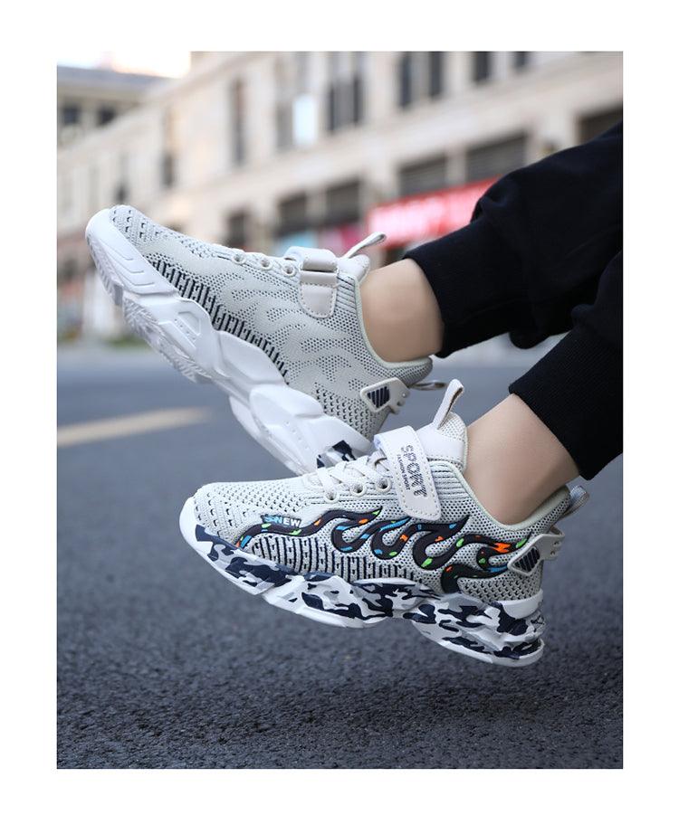 Baskets Enfant de Printemps en Maille Respirante Chaussures de Sport d'Extérieur Confortables pour Garçons Chaussures de Course Respirantes Légères pour Enfants Chaussures de Sport Athlétiques Décontractées à la Mode
