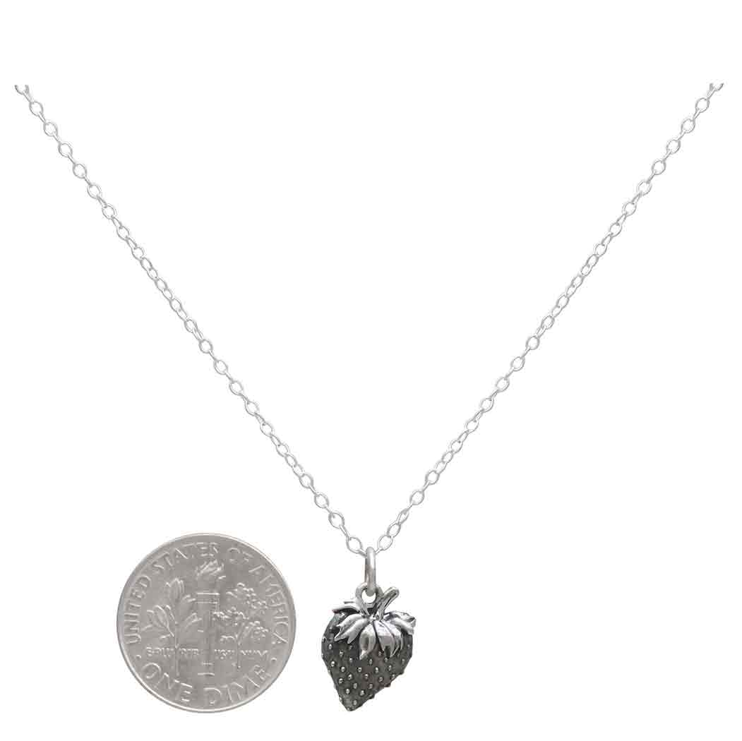 Collier en argent sterling avec pendentif fraise
