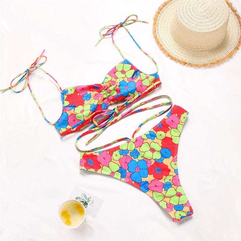 Maillot de Bain Bikini Floral String Maillot de Bain Femme Taille Haute Bikini Set Vêtement de Plage Femme Maillot de Bain Imprimé Floral Nœud String Bikini Triangle Attache Côtés Coupe Haute Bikini Effronté