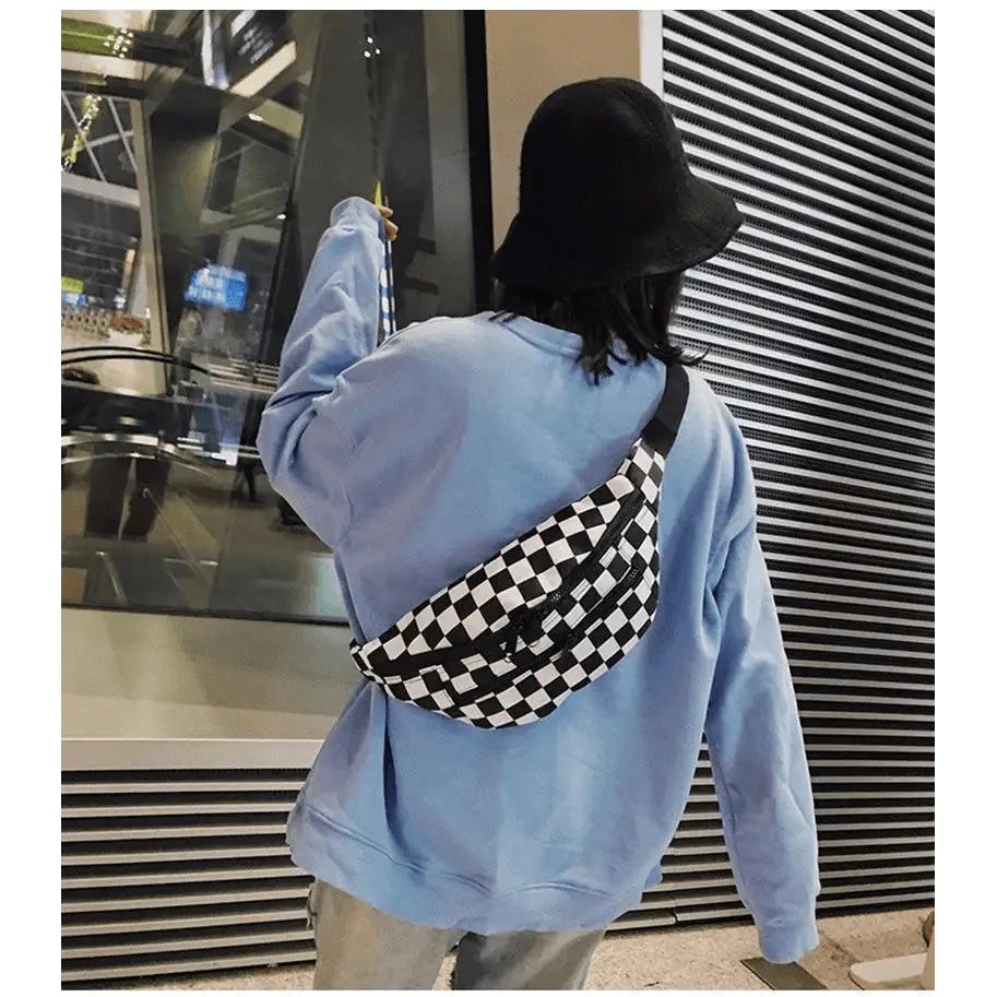 Sac banane élégant et à la mode pour femme, idéal pour les festivals, les voyages, motif à carreaux noirs et blancs