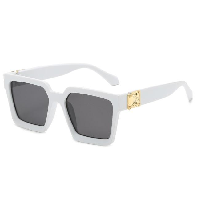 Lunettes de soleil carrées élégantes pour femmes et lunettes de vue de luxe pour femmes et hommes, lunettes de soleil carrées pour hommes, montures de lunettes surdimensionnées pour femmes, plusieurs teintes inspirées de paillettes, nuances élégantes
