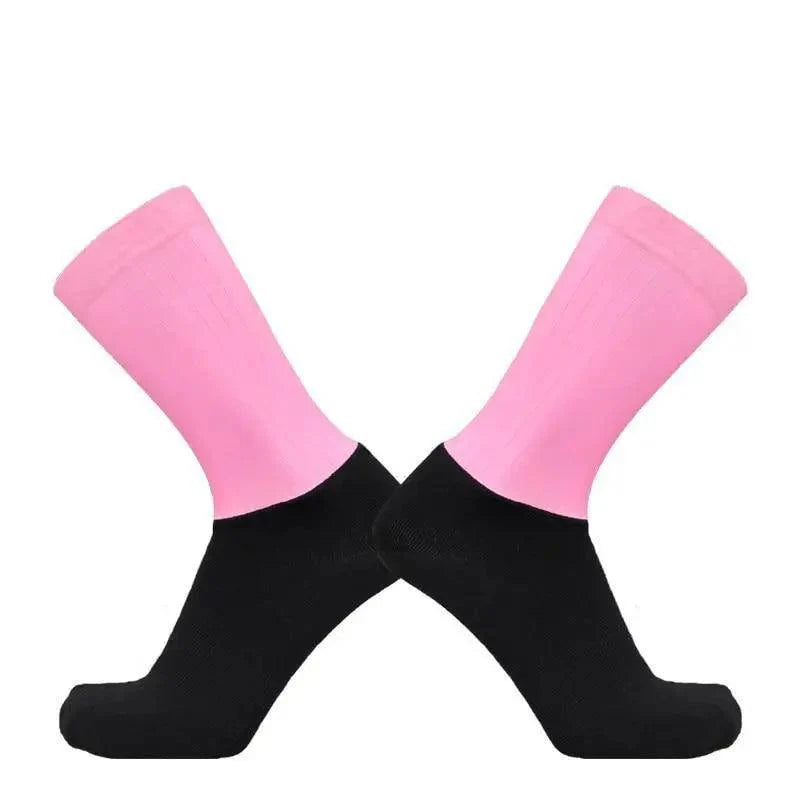 Chaussettes de Cyclisme Estivales Élégantes Respirantes pour Hommes, Antidérapantes, Sans Couture, Chaussettes de Sport Modernes pour Hommes, Chaussettes de Course et de Sport