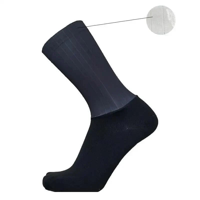 Chaussettes de Cyclisme Estivales Élégantes Respirantes pour Hommes, Antidérapantes, Sans Couture, Chaussettes de Sport Modernes pour Hommes, Chaussettes de Course et de Sport