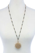 Collier de perles élégant avec pendentif tournesol