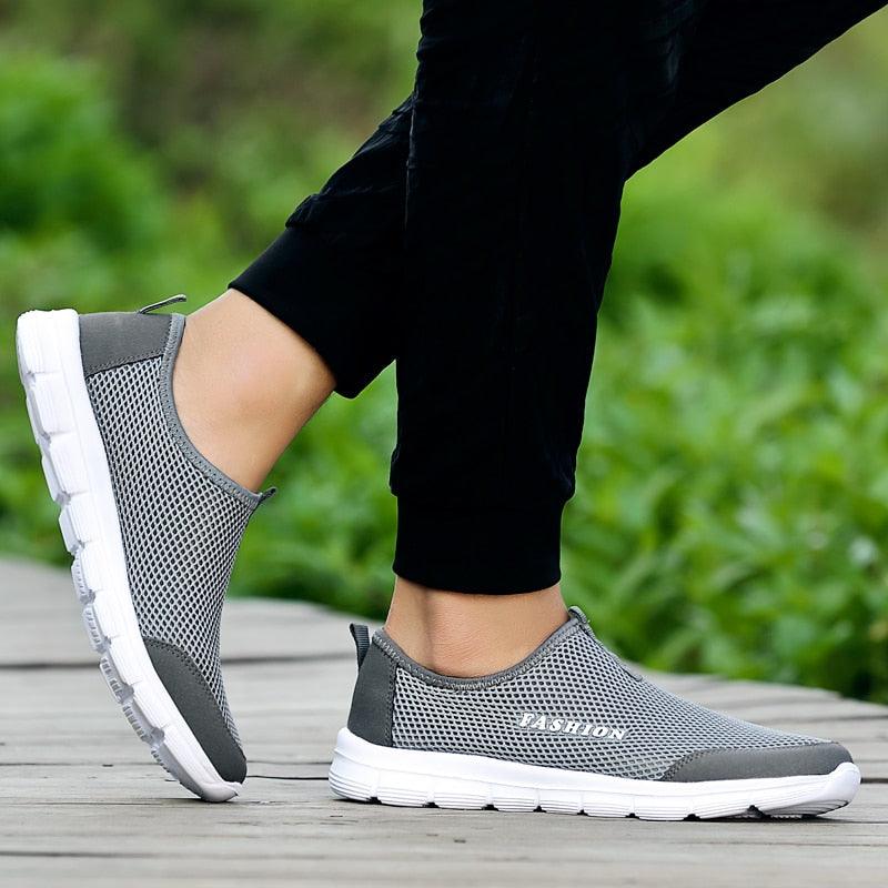 Chaussures de sport d'été respirantes et confortables pour hommes, baskets de marche, chaussures de sport de plein air pour hommes, baskets de course ultra légères et respirantes, chaussures de marche antidérapantes, baskets de sport à la mode