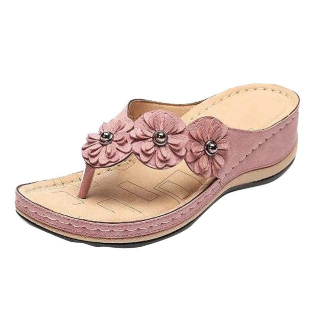 Sandales plates d'été pour femmes, multicolores, faites à la main, style rétro, avec fleurs, tongs, pantoufles, sandales plates mignonnes, sandales plates à lanières et bout ouvert pour femmes.