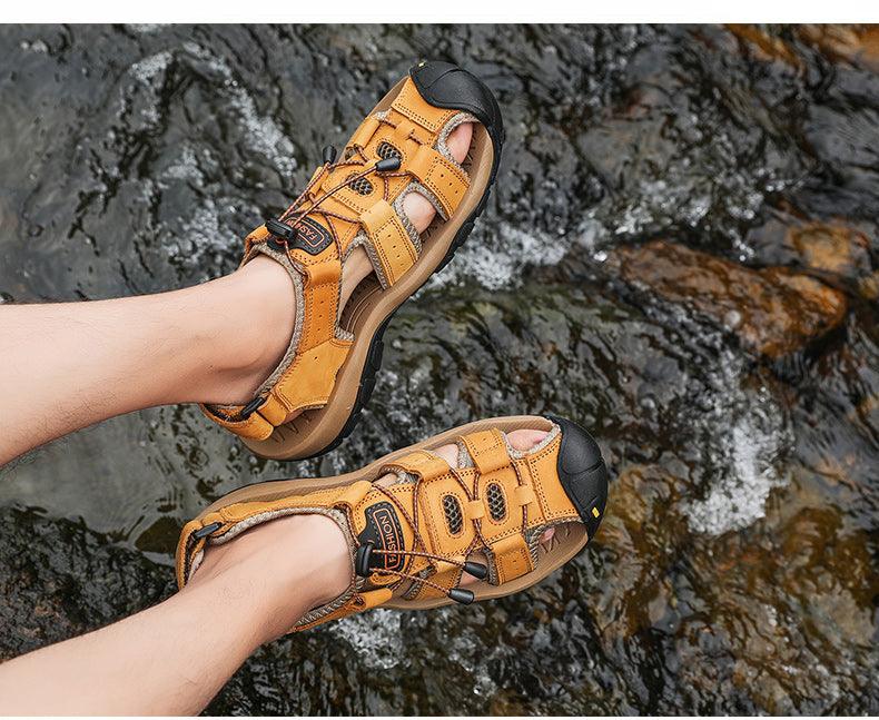Sandales d'été respirantes pour hommes Chaussures décontractées de plage Semelle épaisse Bout fermé Chaussures aquatiques Randonnée Pêche Sandales de marche à bout fermé pour l'extérieur sportives légères Respirantes Imperméables