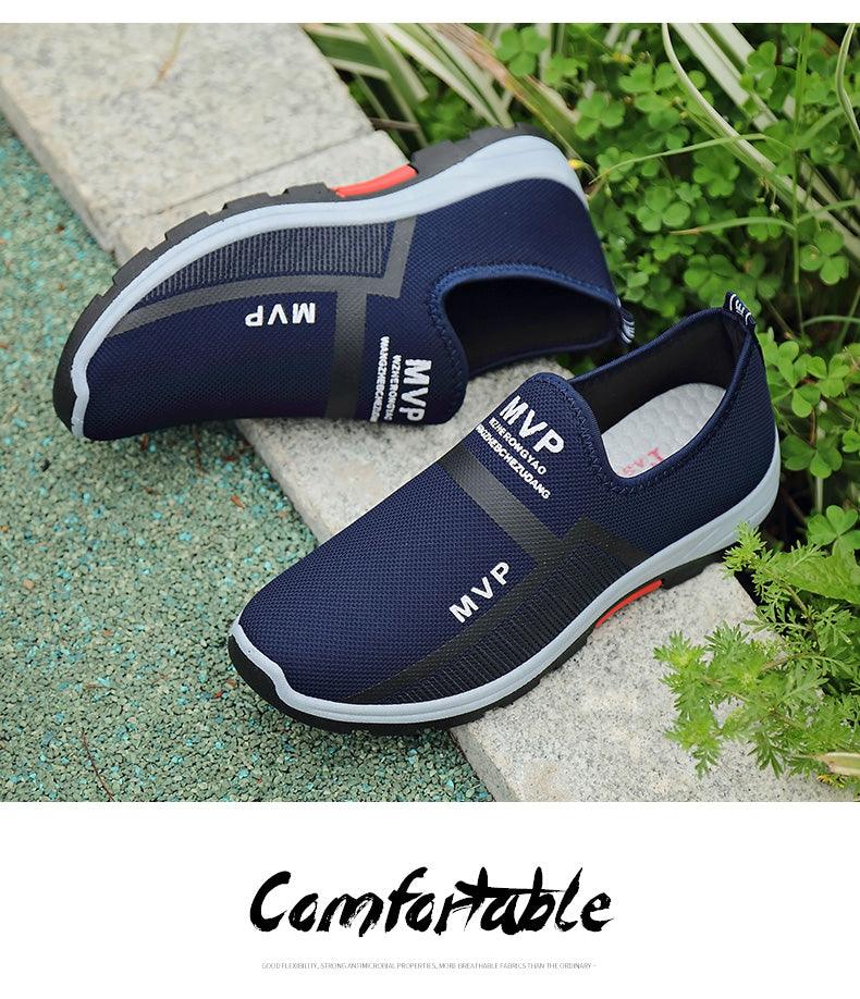 Baskets légères d'été en maille pour hommes, chaussures de marche Tenis respirantes, espadrilles à enfiler pour hommes, chaussures d'été et d'automne respirantes en maille, baskets au design tendance, espadrilles