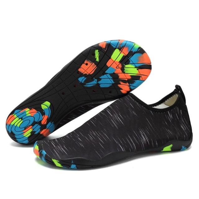Chaussures d'eau de sport d'extérieur d'été pour hommes antidérapantes de plage, chaussures de rivière pieds nus, chaussures aquatiques à séchage rapide, pieds nus pour la plage, la natation, la rivière, la piscine, le lac, la randonnée, le kayak, le surf