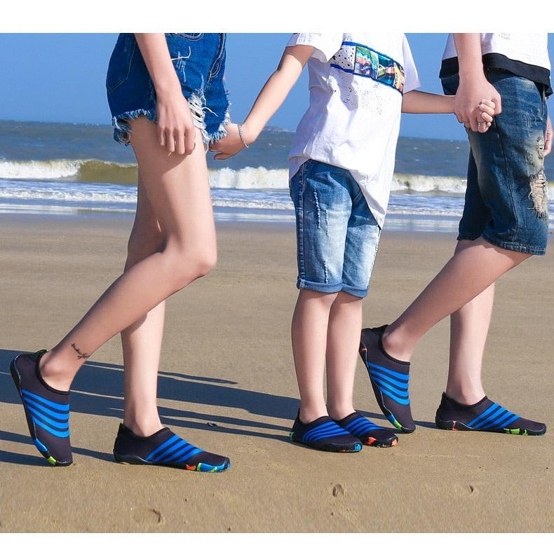 Chaussures d'eau de sport d'extérieur d'été pour hommes antidérapantes de plage, chaussures de rivière pieds nus, chaussures aquatiques à séchage rapide, pieds nus pour la plage, la natation, la rivière, la piscine, le lac, la randonnée, le kayak, le surf