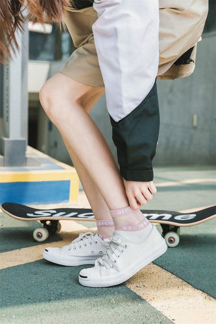Chaussettes Courtes en Coton Respirant pour Femme avec Motif Lettres Transparents et Évidées, Chaussettes Bateau Fines et Décontractées pour l'Été