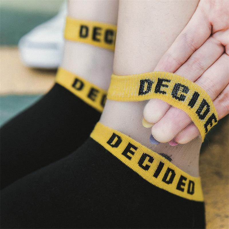 Chaussettes Courtes en Coton Respirant pour Femme avec Motif Lettres Transparents et Évidées, Chaussettes Bateau Fines et Décontractées pour l'Été