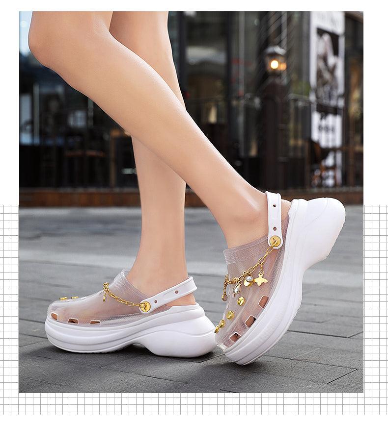 Sandales respirantes d'été pour femmes Chaussures de plage Femmes Pantoufles Claquettes Sandales mode Sabots Chaussures de marche légères avec chaîne Chaussures confortables pour la maison