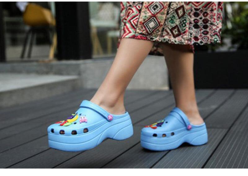 Sabots d'été pour femmes, sandales de jardin à plateforme, pantoufles de fruits, chaussures de plage à enfiler, claquettes de mode, sabots à plateforme, sandales de plage, pantoufles pour femmes