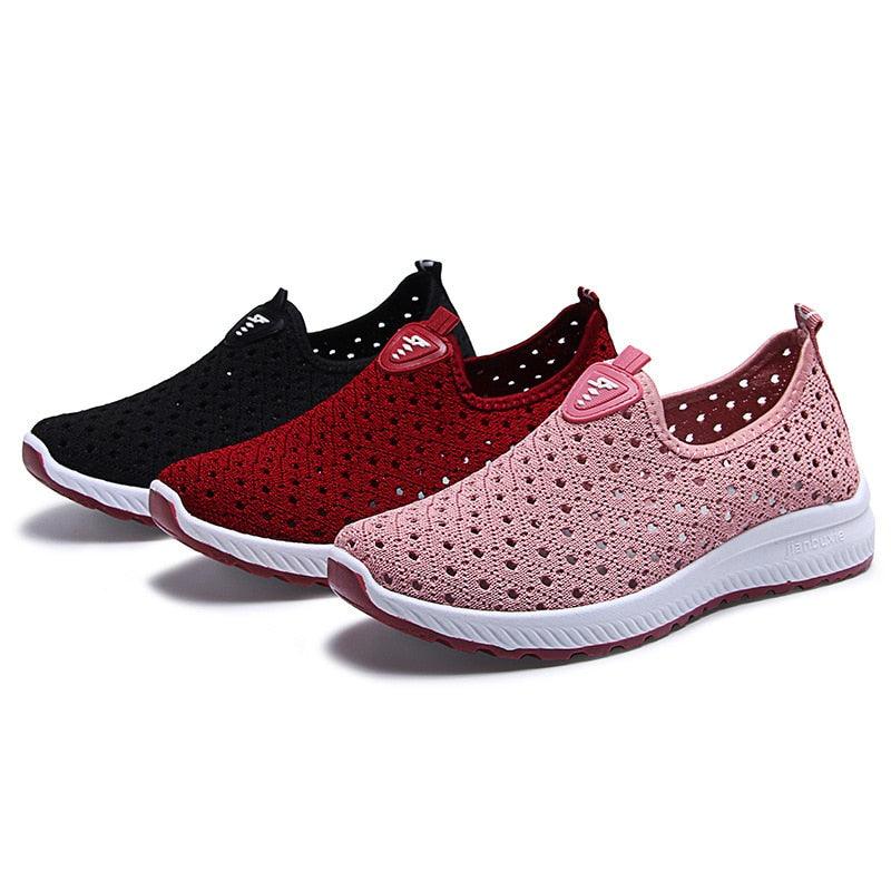 Espadrilles de Sport d'Été pour Femmes Tendance Respirantes Chaussures Baskets à Enfiler pour Femmes Chaussures de Marche Légères Confortables Élégantes Antidérapantes en Maille Design Élégant