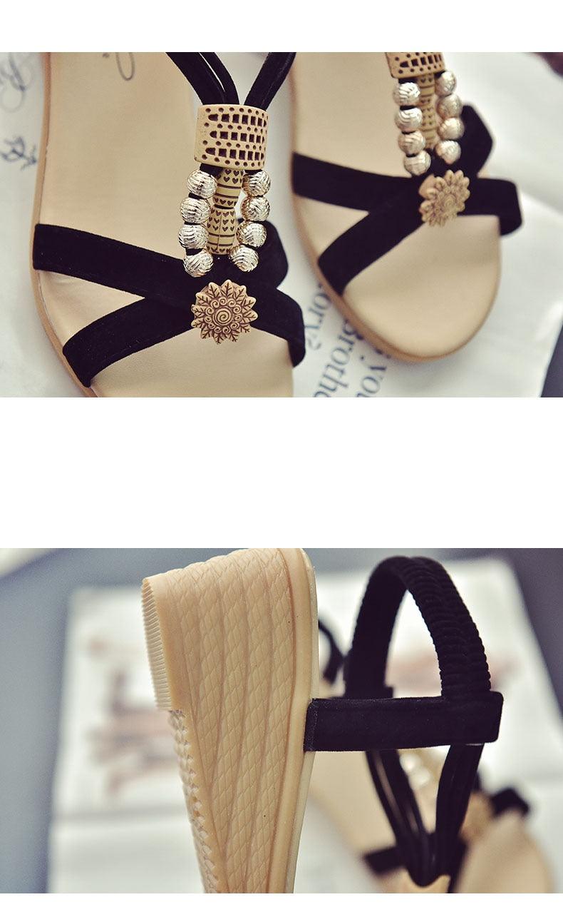 Sandales d'été pour femmes, douces, confortables, modernes, plates, à perles, confortables, à bride cheville, à enfiler, plates, élastiques, chaussures d'été confortables