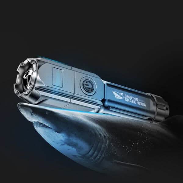 Lampe de poche LED super brillante en ABS à faisceau focalisé